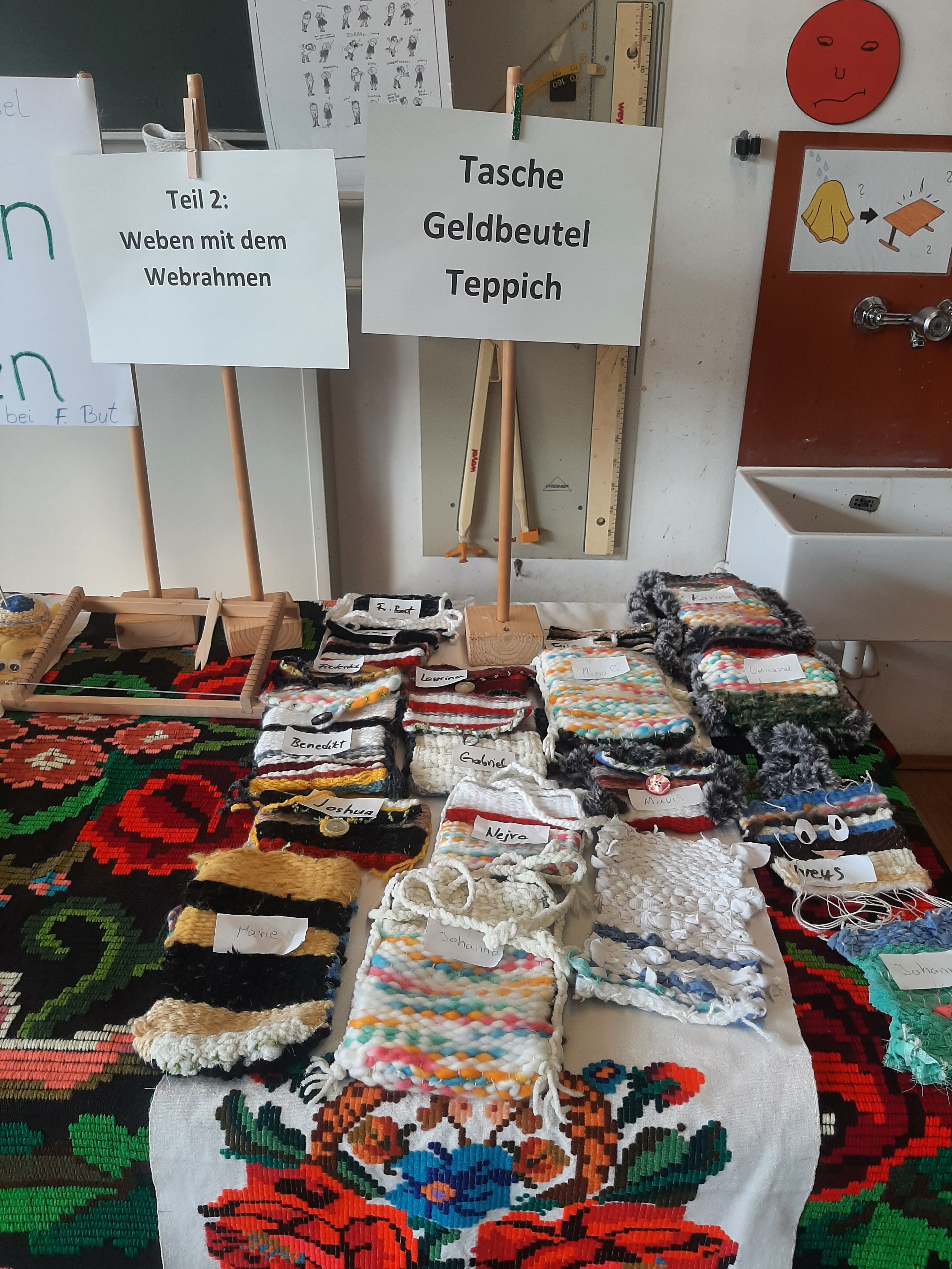 Objekte aus der Lerninsel Nähen und Weben