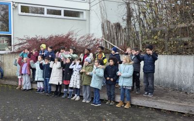 Kinder beim Herbstfest